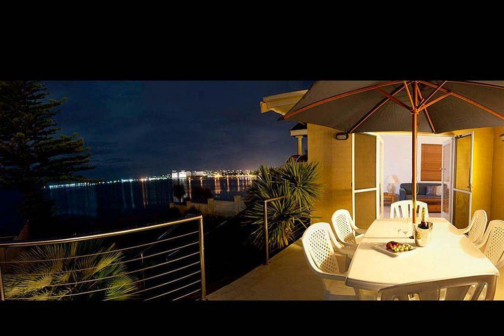 Bay 10 - Suites And Apartments Port Lincoln Kültér fotó