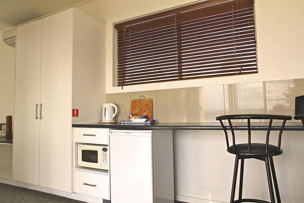 Bay 10 - Suites And Apartments Port Lincoln Kültér fotó