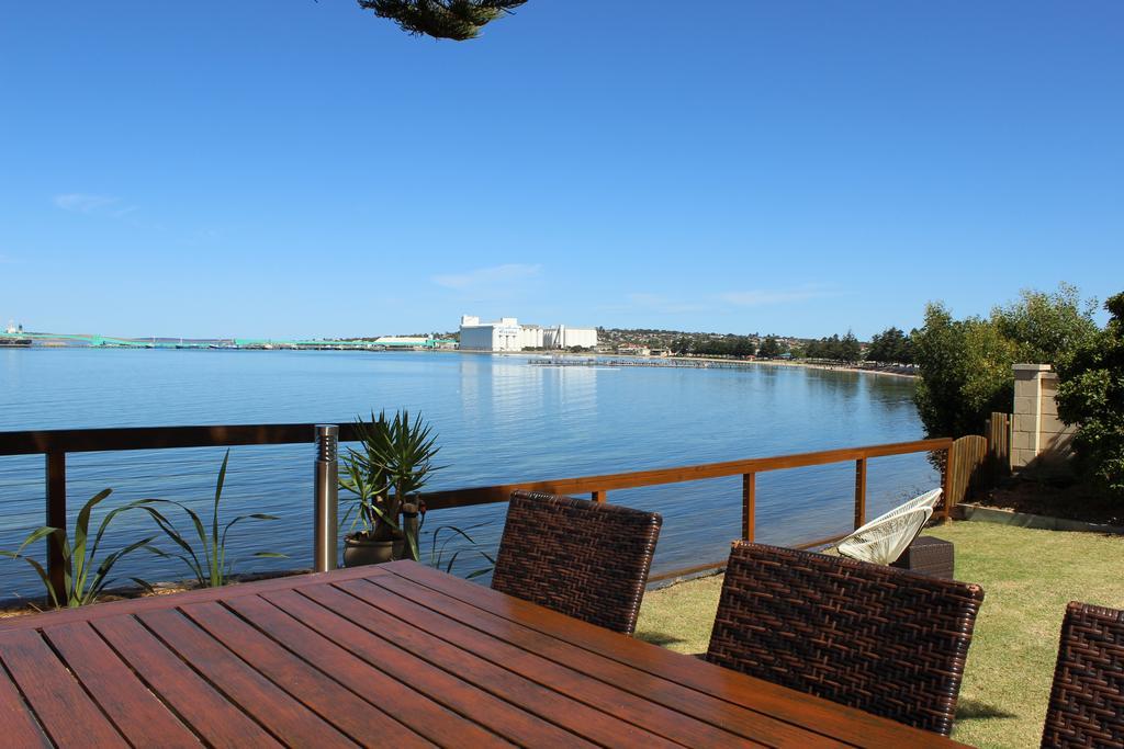 Bay 10 - Suites And Apartments Port Lincoln Kültér fotó