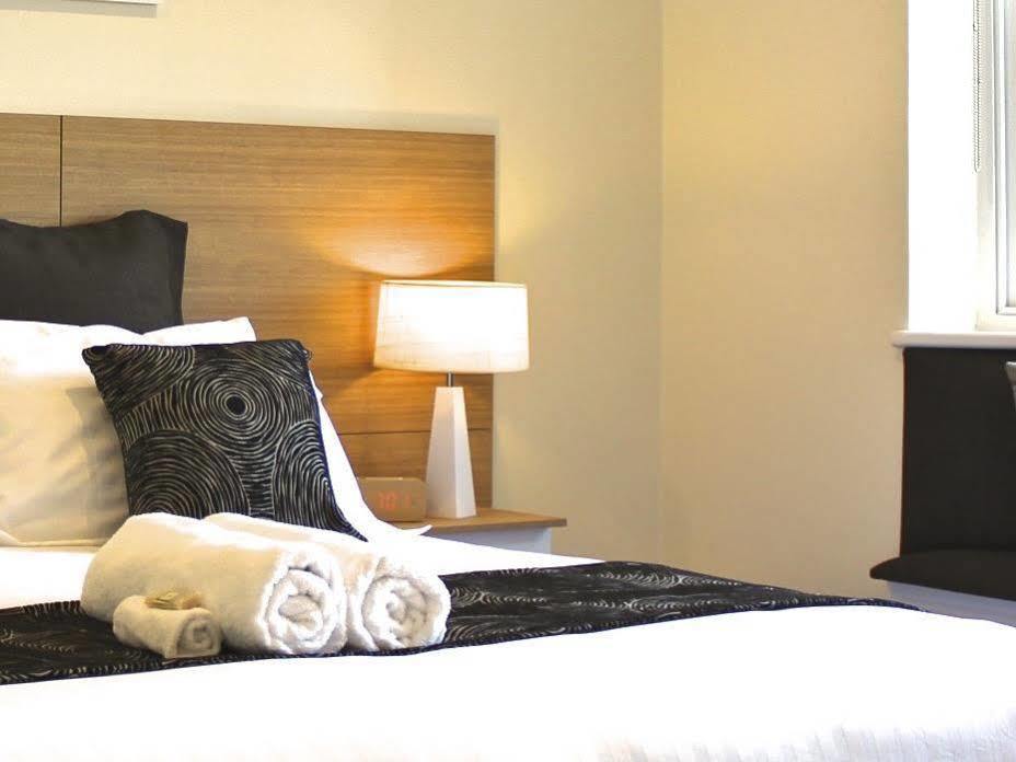 Bay 10 - Suites And Apartments Port Lincoln Kültér fotó
