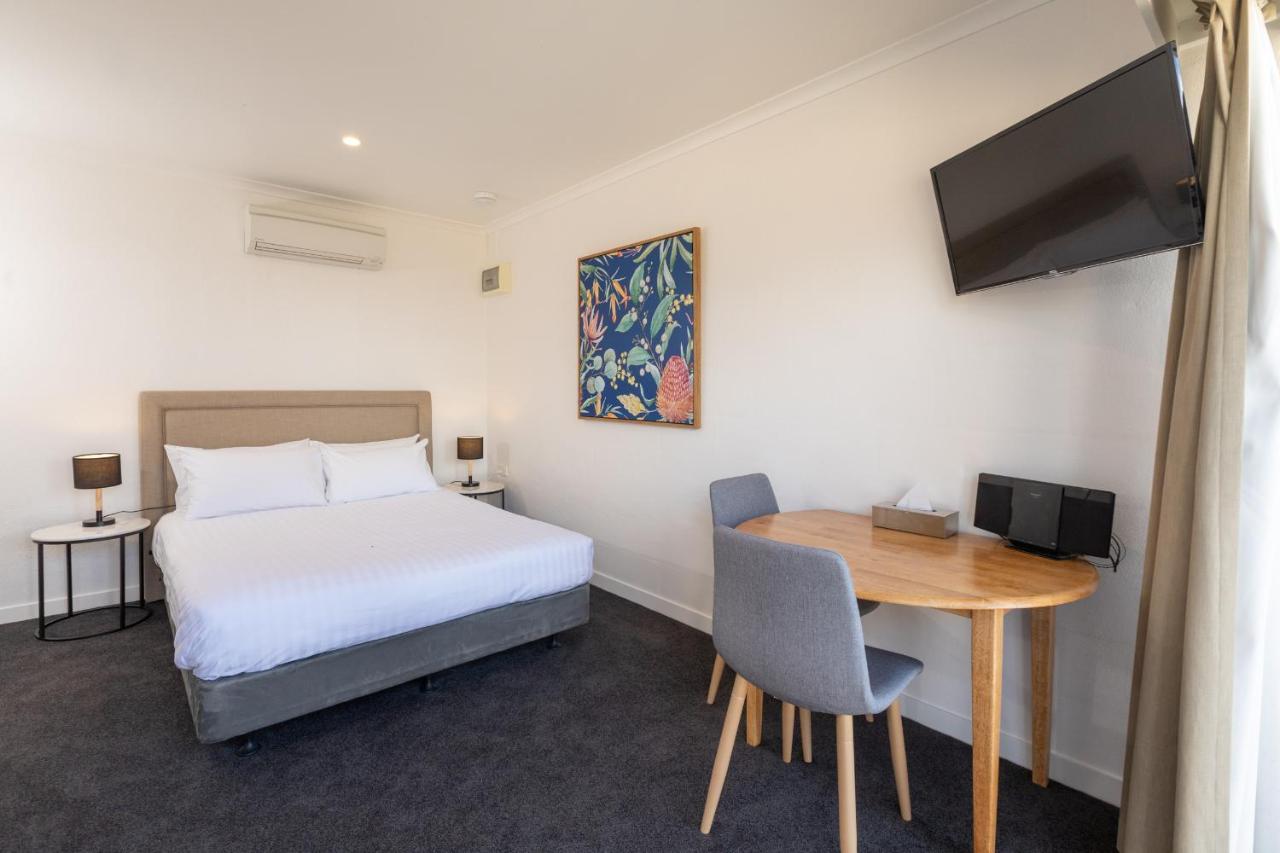 Bay 10 - Suites And Apartments Port Lincoln Kültér fotó